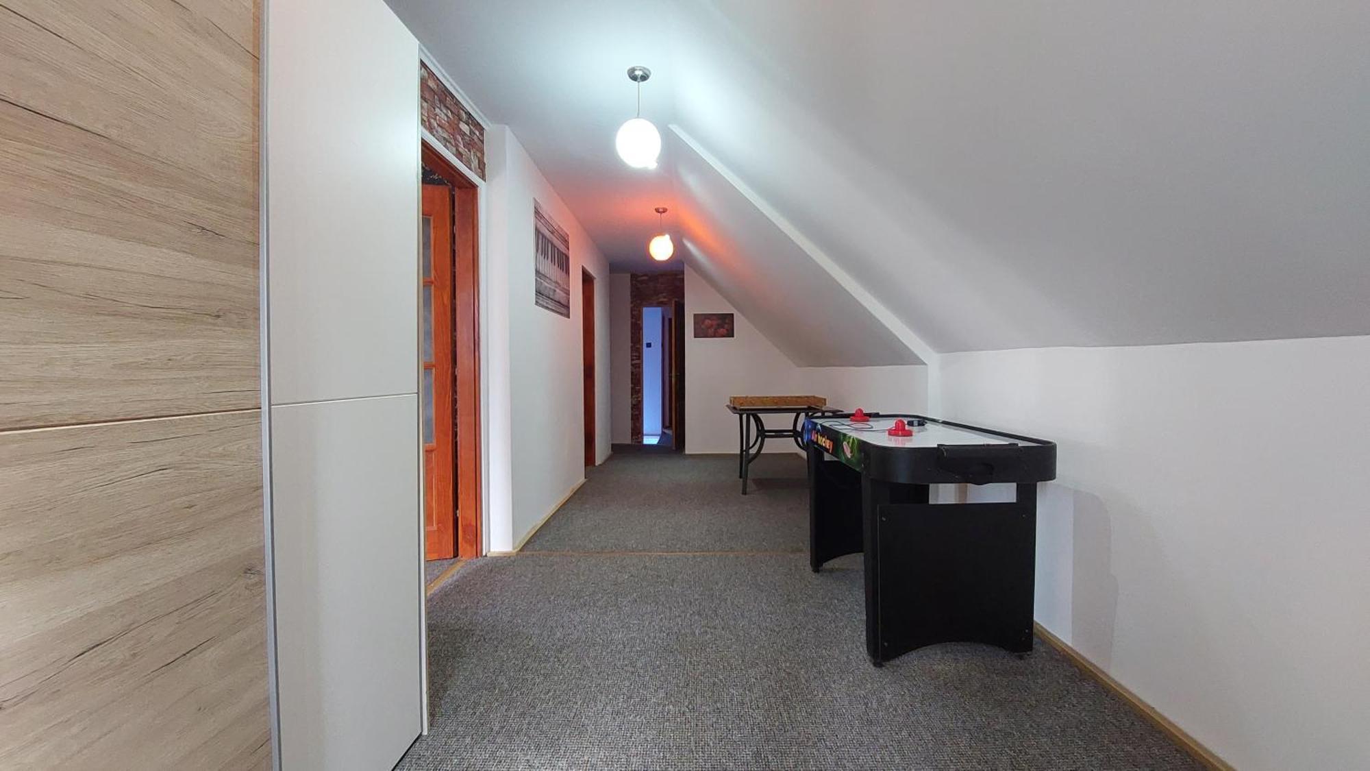 Morrison Apartments Miercurea Ciuc Rum bild